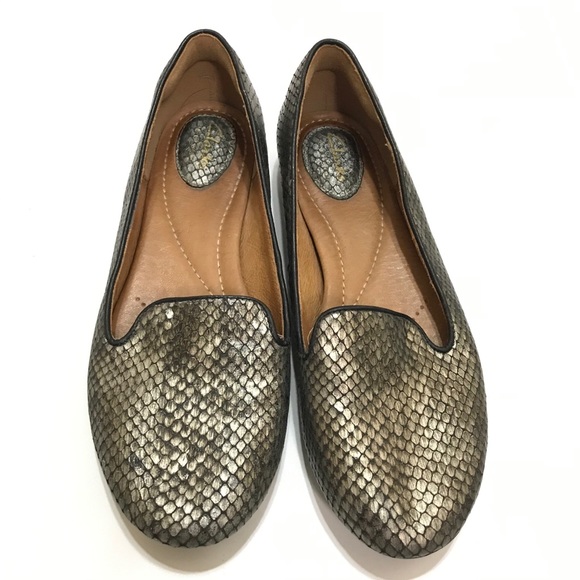 clarks valley lounge